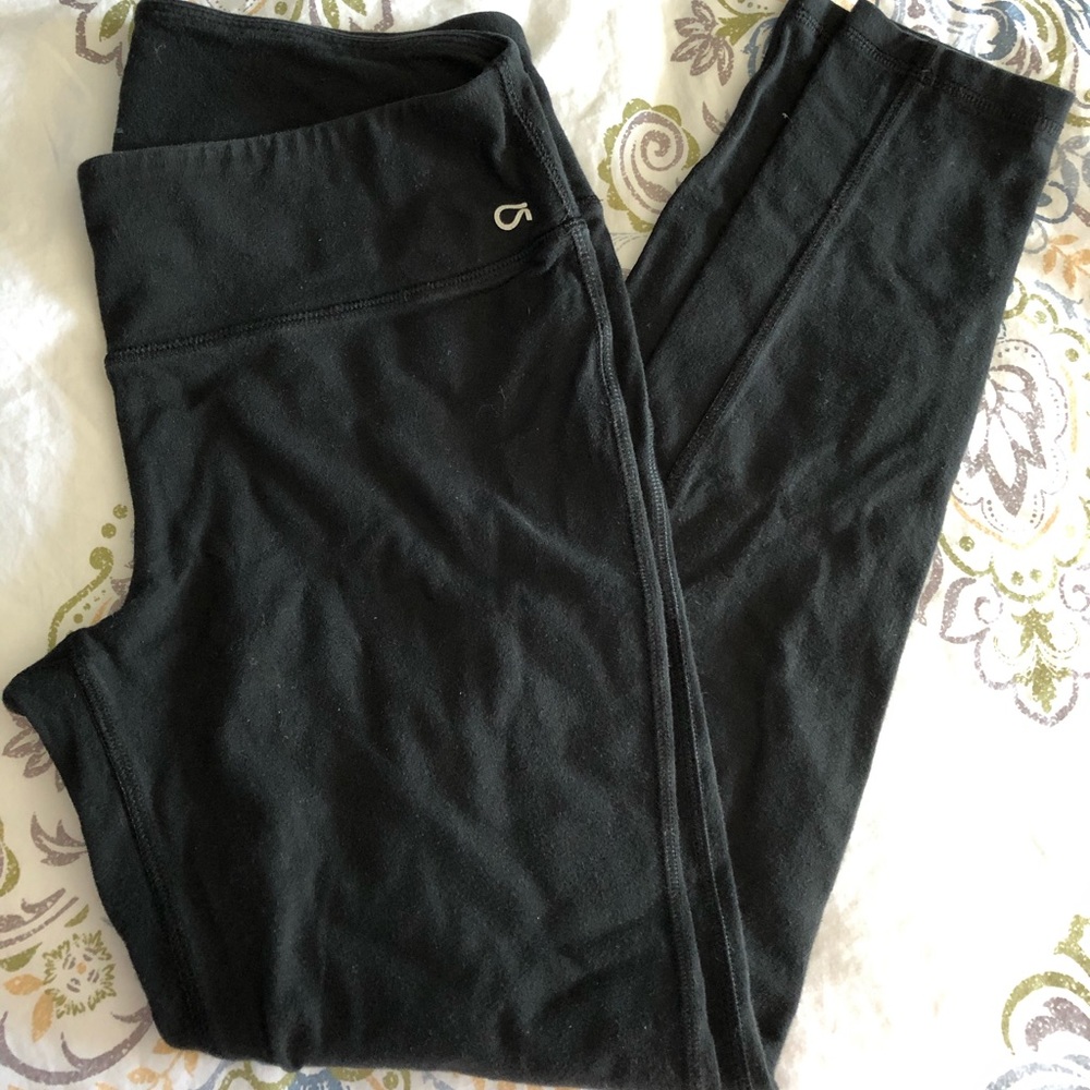Women’s black Gap leggings Medium